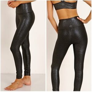 Beyond YogaTwinkle High Waisted Midi Legging Silver Twinkle